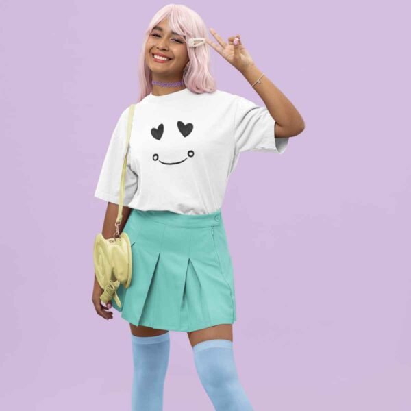 love emoji oversized tshirt